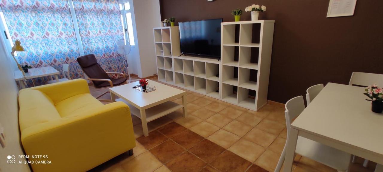Picasso Apartamento Vecindario  Buitenkant foto